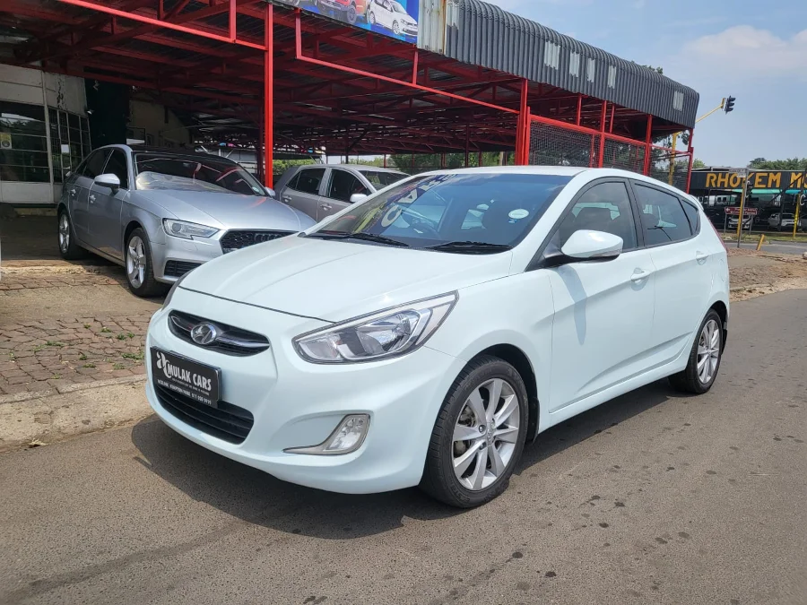 Used 2016 Hyundai Accent hatch 1.6 Fluid - Amulak Cars