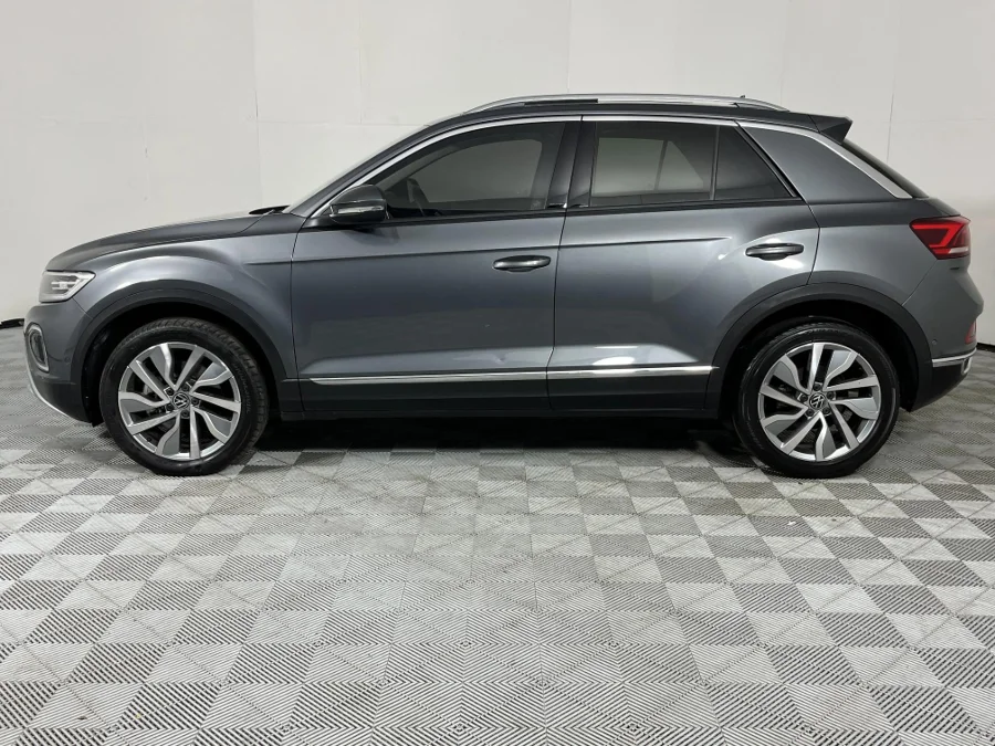 Used 2023 Volkswagen T-Roc 2.0TSI 4Motion Design - WeBuyCars Pietermaritzburg Used 2023 Volkswagen T-Roc 2.0TSI 4Motion Design - WeBuyCars Pietermaritzburg