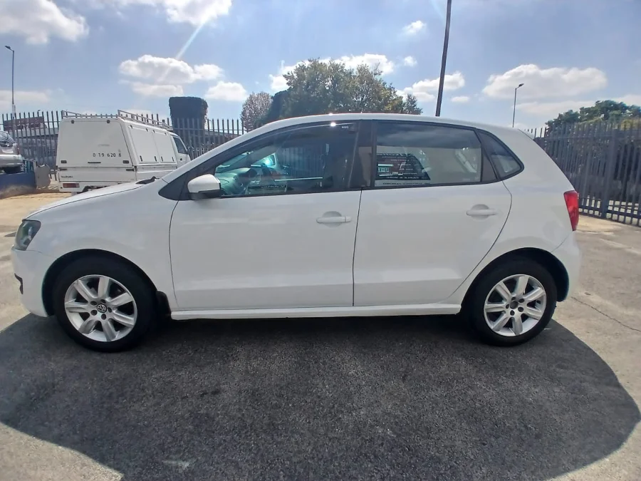 Used 2025 Volkswagen Polo Vivo 5-door 1.4 - Carbase Auto Used 2025 Volkswagen Polo Vivo 5-door 1.4 - Carbase Auto