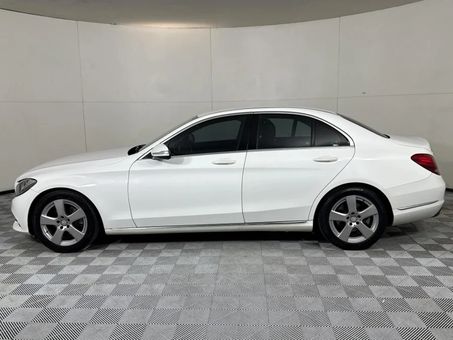 Used 2015 Mercedes-Benz C-Class C180 auto - WeBuyCars Midstream Used 2015 Mercedes-Benz C-Class C180 auto - WeBuyCars Midstream