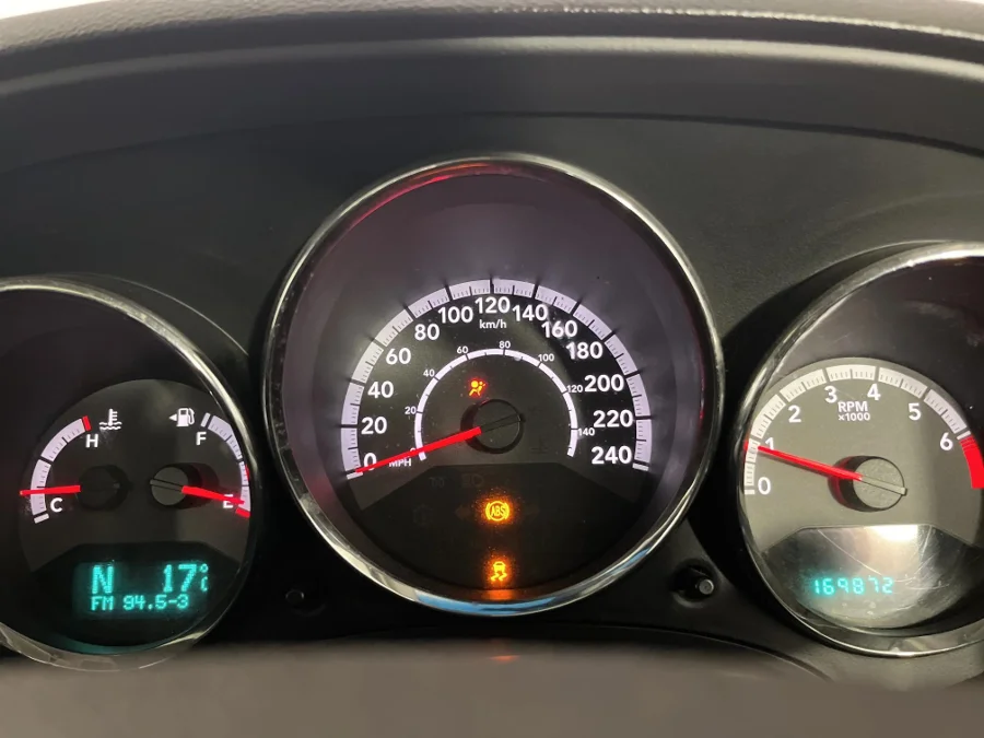 Preloaded Image 3 Preloaded Image 3