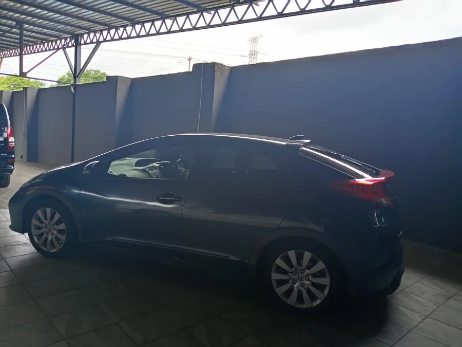 Preloaded Image 3 Preloaded Image 3