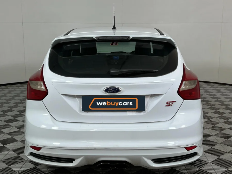 Preloaded Image 17 Preloaded Image 17