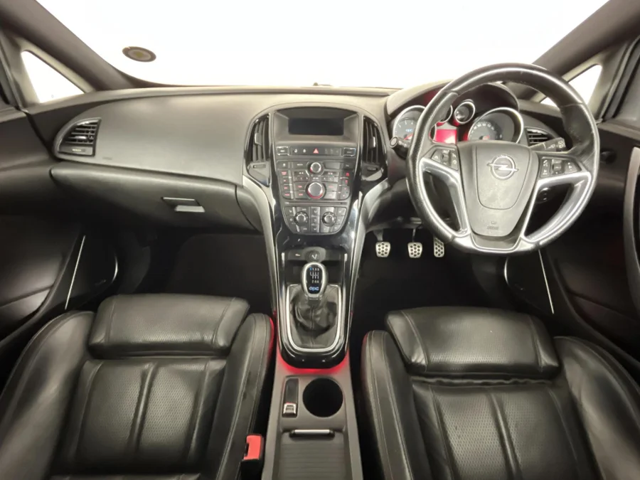 Used 2014 Opel Astra OPC - WeBuyCars The Dome