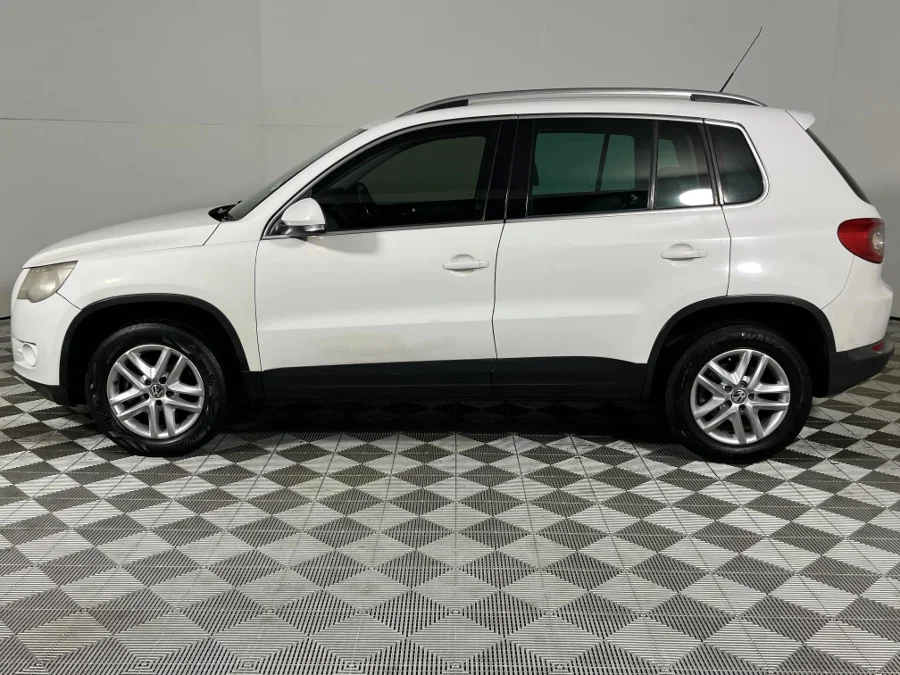 Used 2010 Volkswagen Tiguan 2.0TDI Sport&Style 4Motion auto - WeBuyCars Germiston Used 2010 Volkswagen Tiguan 2.0TDI Sport&Style 4Motion auto - WeBuyCars Germiston