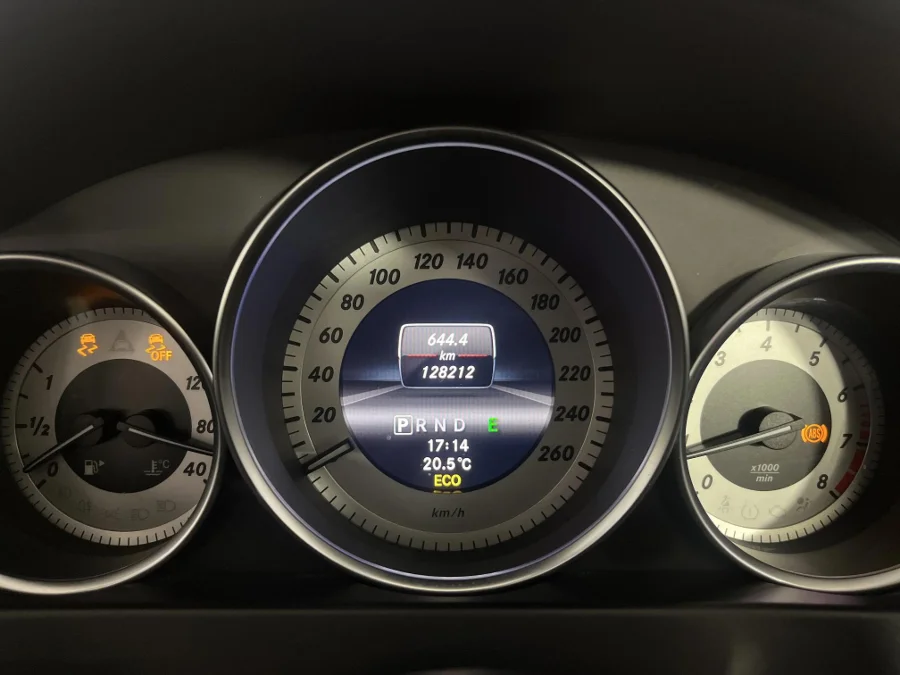 Preloaded Image 3 Preloaded Image 3