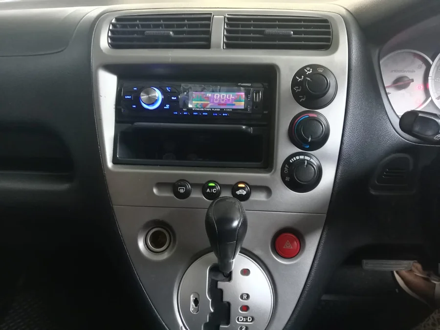 Preloaded Image 3 Preloaded Image 3