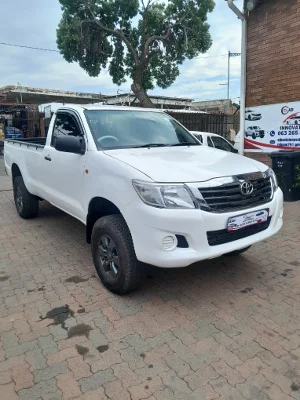 Used 2014 Toyota Hilux 2.5D-4D 4x4 SRX