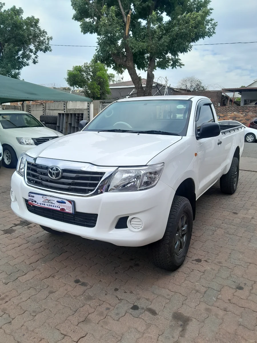 Used 2014 Toyota Hilux 2.5D-4D 4x4 SRX - OJB Auto Innovation