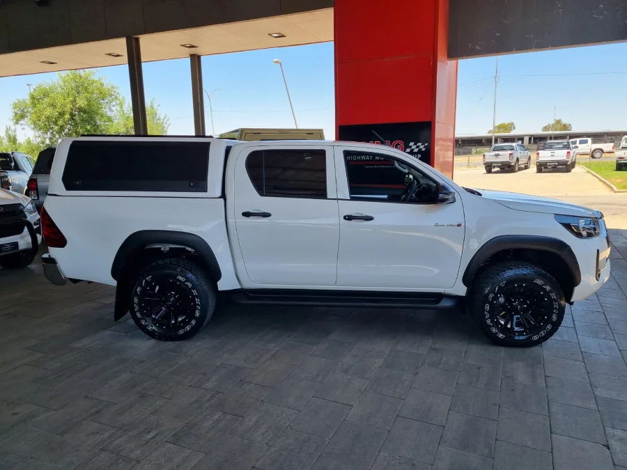 Used 2023 Toyota Hilux 2.4GD-6 double cab Raider auto - Highway Motors