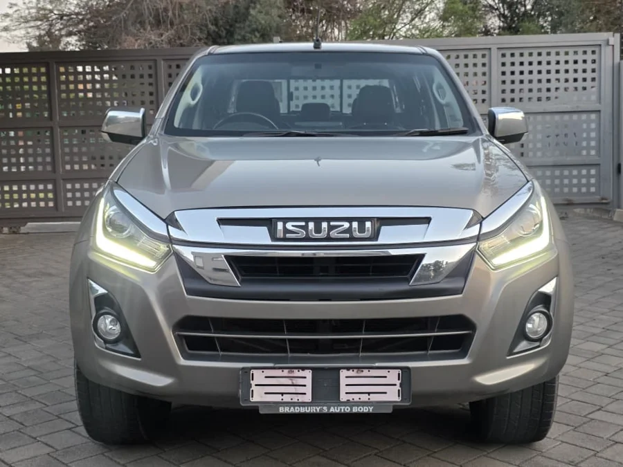 Used 2018 Isuzu D-Max 300 3.0TD double cab 4x4 LX auto - Xpertz Carz Used 2018 Isuzu D-Max 300 3.0TD double cab 4x4 LX auto - Xpertz Carz