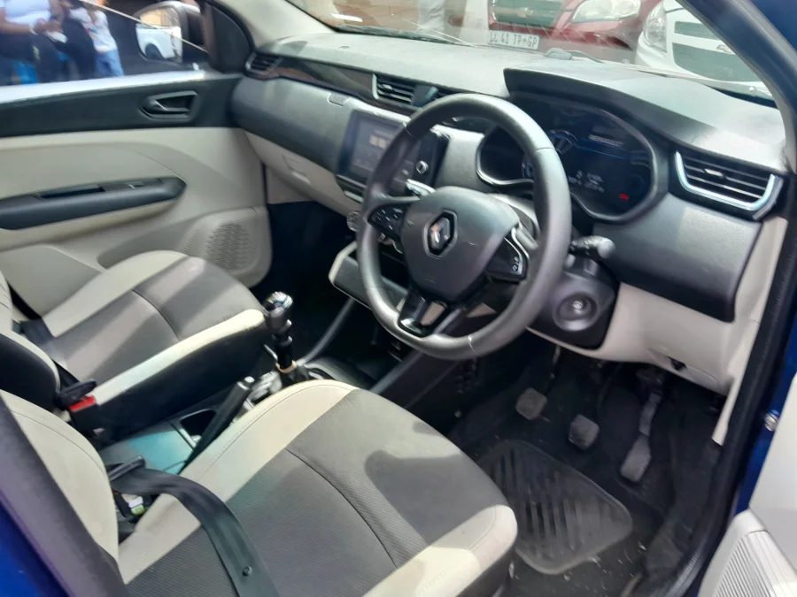 Used 2023 Renault Triber 1.0 Dynamique - OJB Auto Innovation