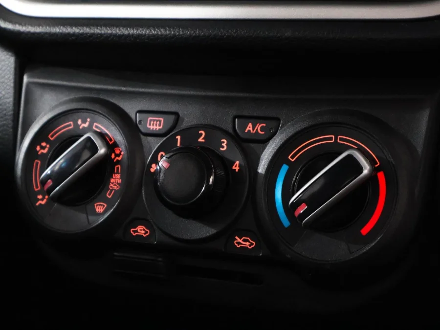 Used 2024 Toyota Vitz 1.0 XR auto - SMG Toyota Cresta Used 2024 Toyota Vitz 1.0 XR auto - SMG Toyota Cresta