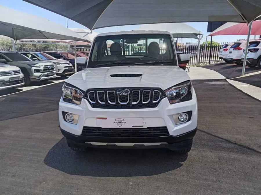 Used 2024 Mahindra Pik Up 2.2CRDe single cab S6 - Jambo Motors Used 2024 Mahindra Pik Up 2.2CRDe single cab S6 - Jambo Motors