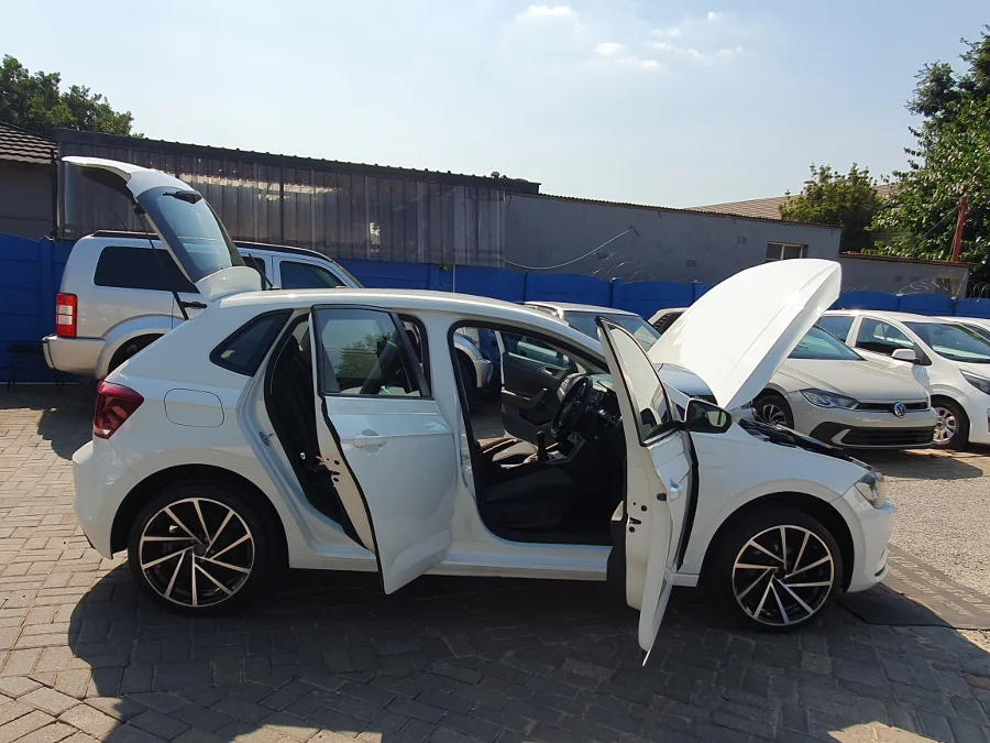 Used 2019 Volkswagen Polo hatch 1.0TSI Comfortline - Nolly Motors