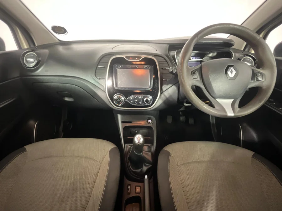 Used 2016 Renault Captur 66kW turbo Expression - WeBuyCars Brackenfell Cape Town Used 2016 Renault Captur 66kW turbo Expression - WeBuyCars Brackenfell Cape Town