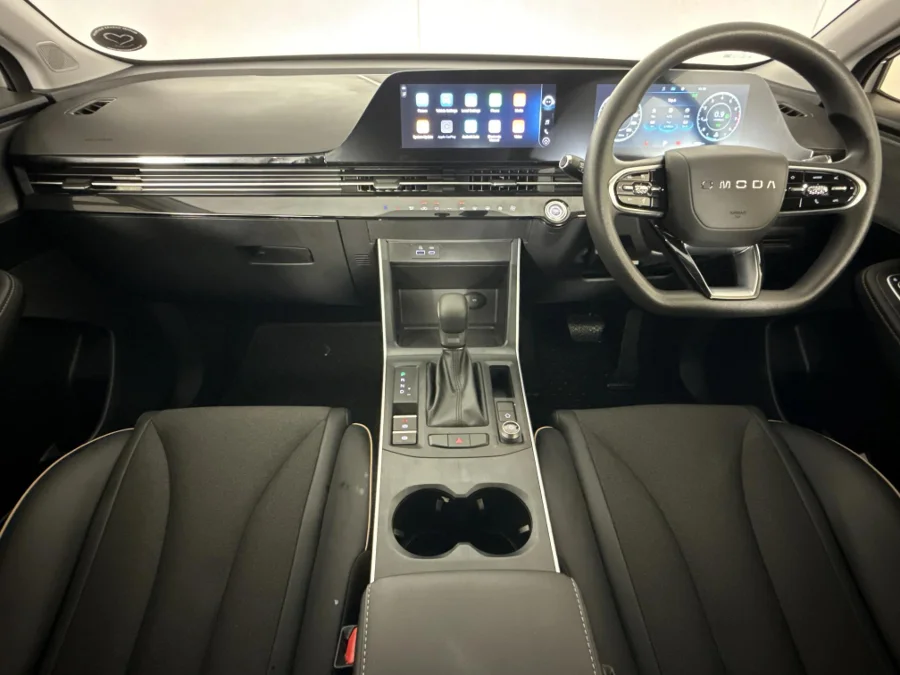 Used 2025 Omoda C5 1.5 Street - WeBuyCars Midstream