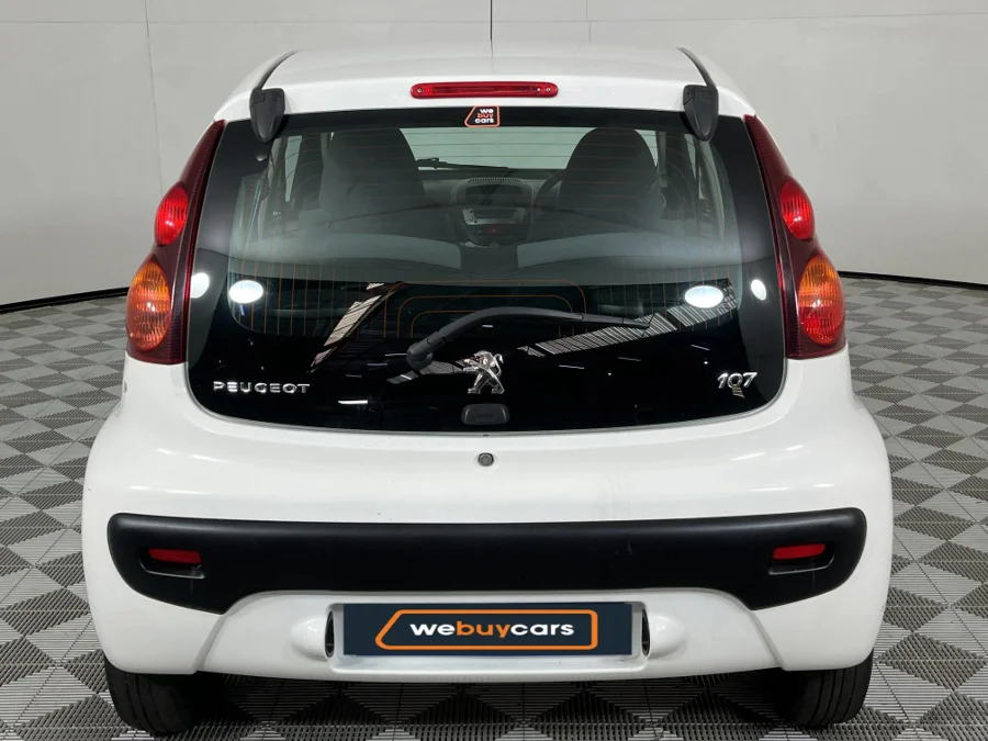 Preloaded Image 13 Preloaded Image 13