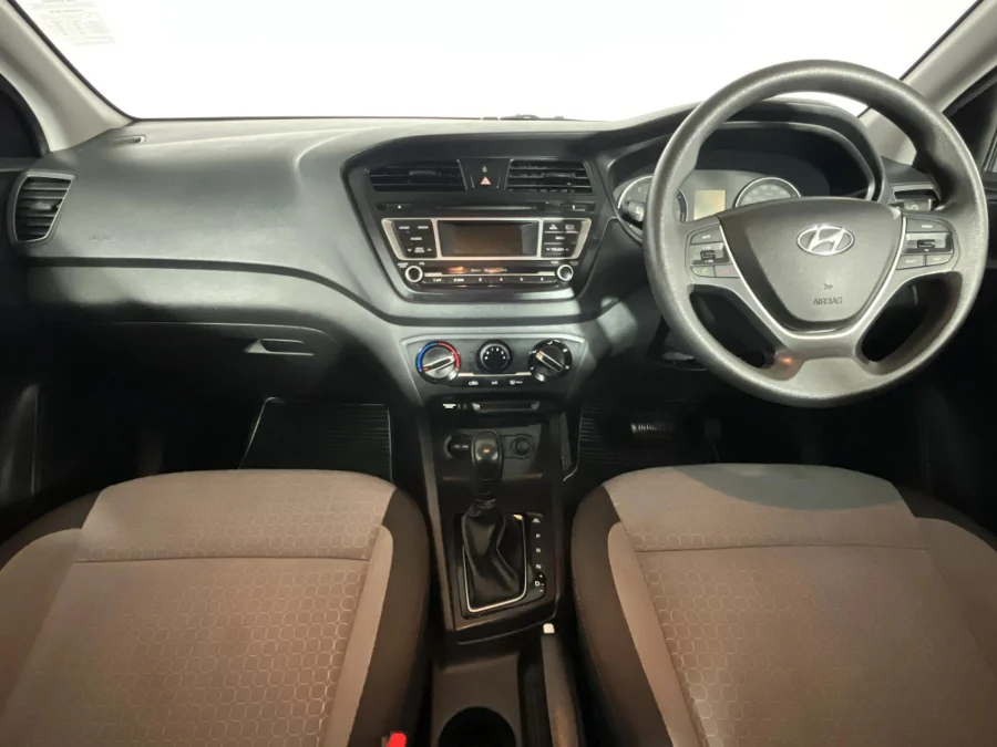 Used 2018 Hyundai i20 1.4 Fluid auto - WeBuyCars Durban