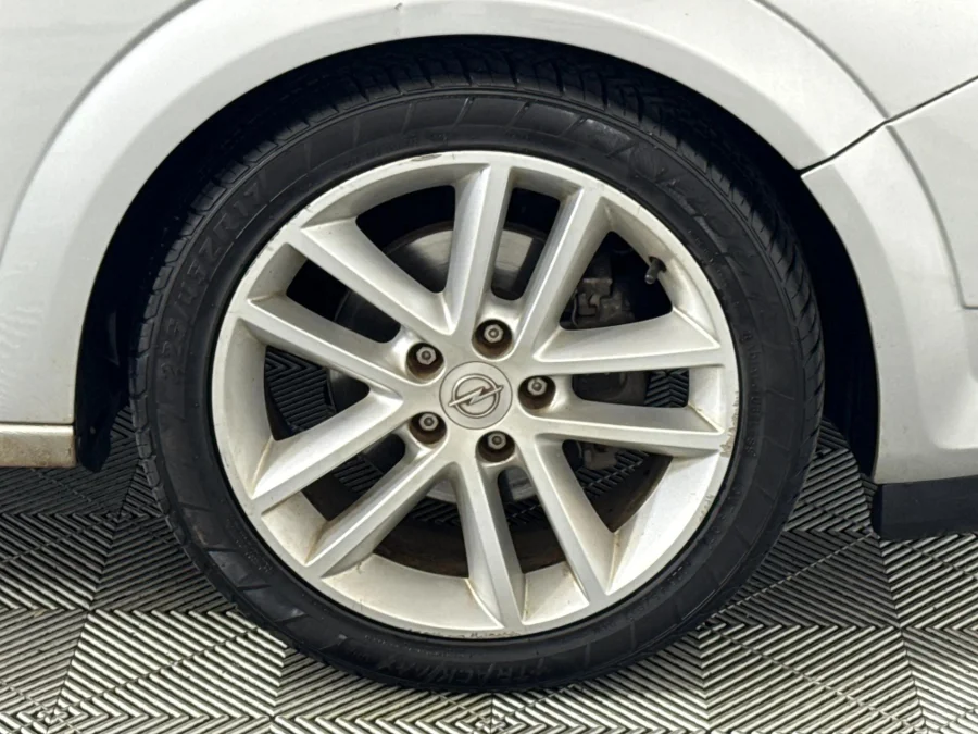 Preloaded Image 3 Preloaded Image 3