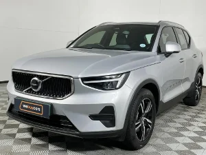 Used 2023 Volvo XC40 B4 Essential