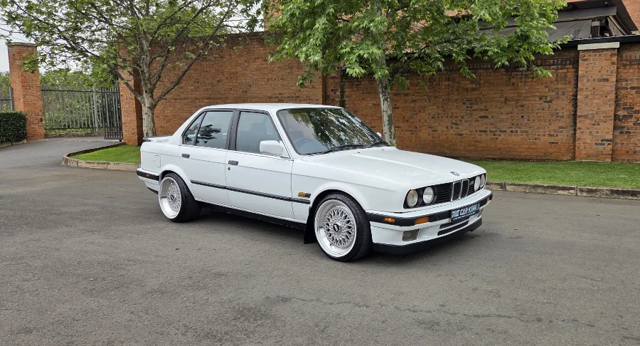 Used 1990 BMW 3 Series 320i auto - Private Seller