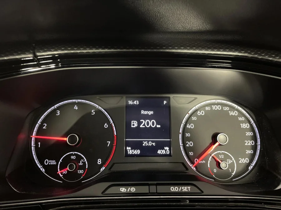 Preloaded Image 3 Preloaded Image 3