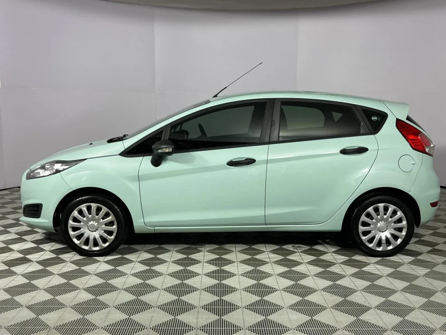 Used 2017 Ford Fiesta 5-door 1.0T Ambiente - WeBuyCars Durban Used 2017 Ford Fiesta 5-door 1.0T Ambiente - WeBuyCars Durban