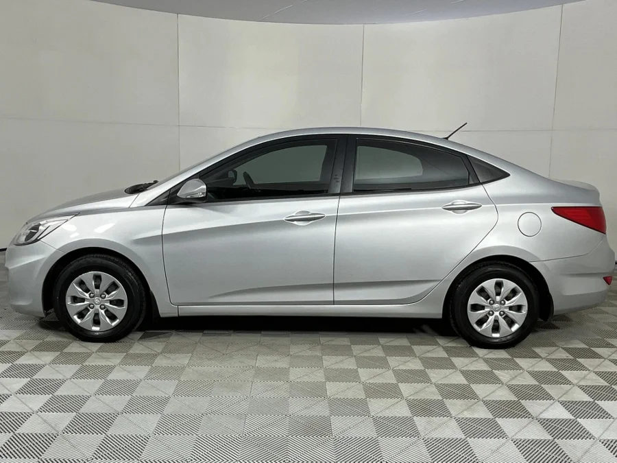 Used 2015 Hyundai Accent sedan 1.6 Glide - WeBuyCars Polokwane Used 2015 Hyundai Accent sedan 1.6 Glide - WeBuyCars Polokwane
