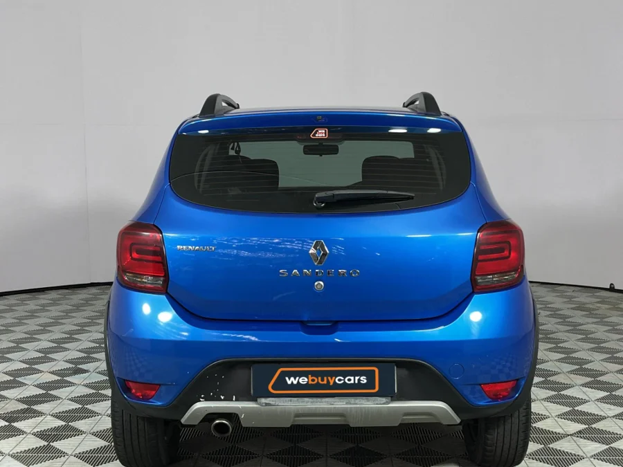 Preloaded Image 18 Preloaded Image 18