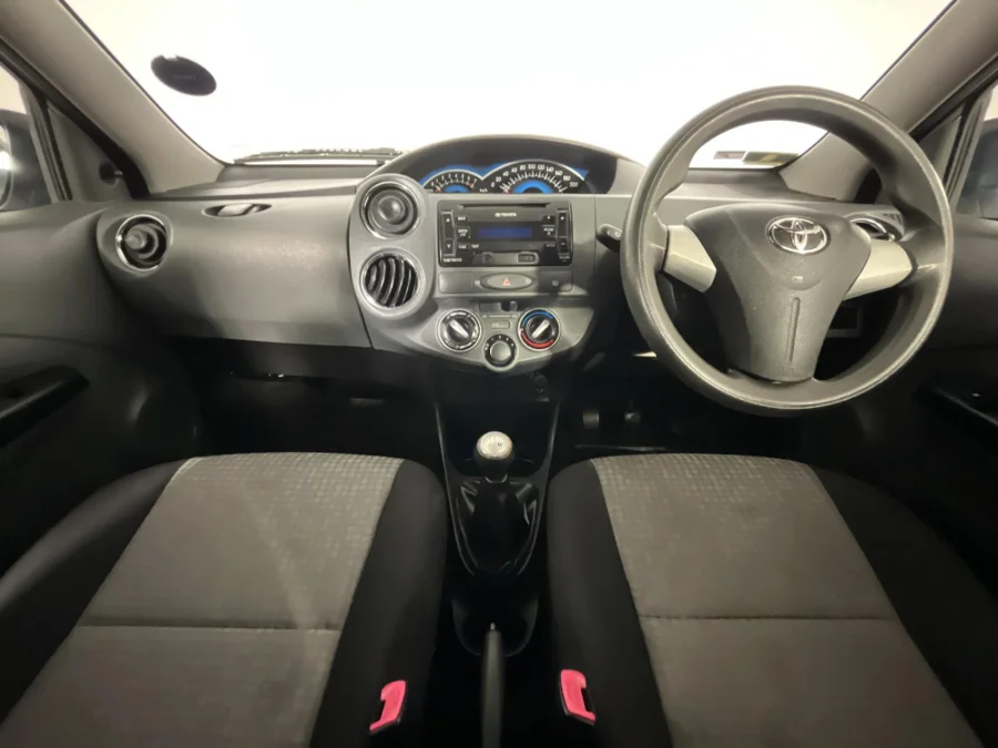 Used 2014 Toyota Etios hatch 1.5 Sprint - WeBuyCars Brackenfell Cape Town Used 2014 Toyota Etios hatch 1.5 Sprint - WeBuyCars Brackenfell Cape Town