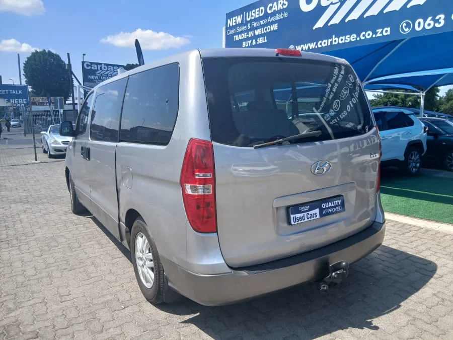 Used 2016 Hyundai H-1 2.4 bus Executive - Carbase Auto Used 2016 Hyundai H-1 2.4 bus Executive - Carbase Auto