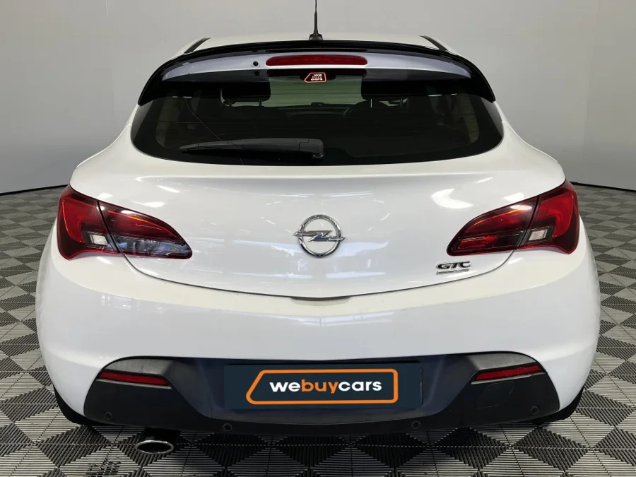 Preloaded Image 16 Preloaded Image 16