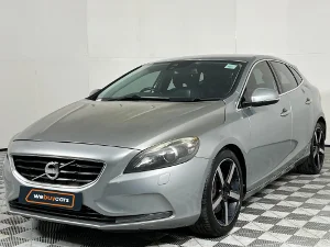 Used 2014 Volvo V40 D3 Excel