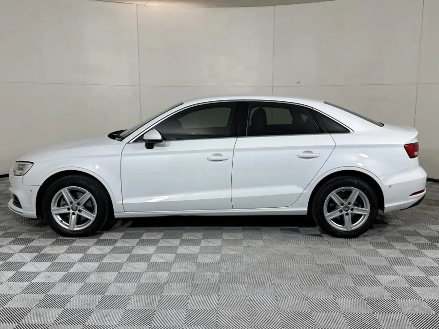 Used 2019 Audi A3 sedan 30TFSI S line - WeBuyCars Midstream Used 2019 Audi A3 sedan 30TFSI S line - WeBuyCars Midstream