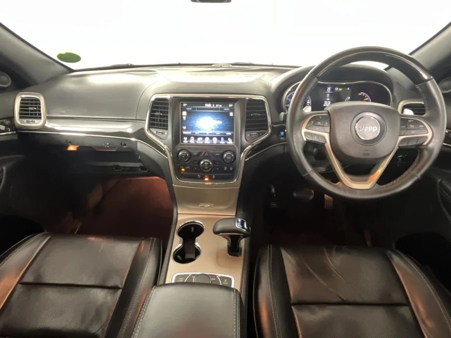 Used 2015 Jeep Grand Cherokee 3.0CRD Overland - WeBuyCars The Dome