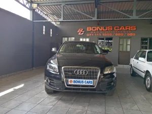 Used 2010 Audi Q5 2.0TDI quattro Used 2010 Audi Q5 2.0TDI quattro