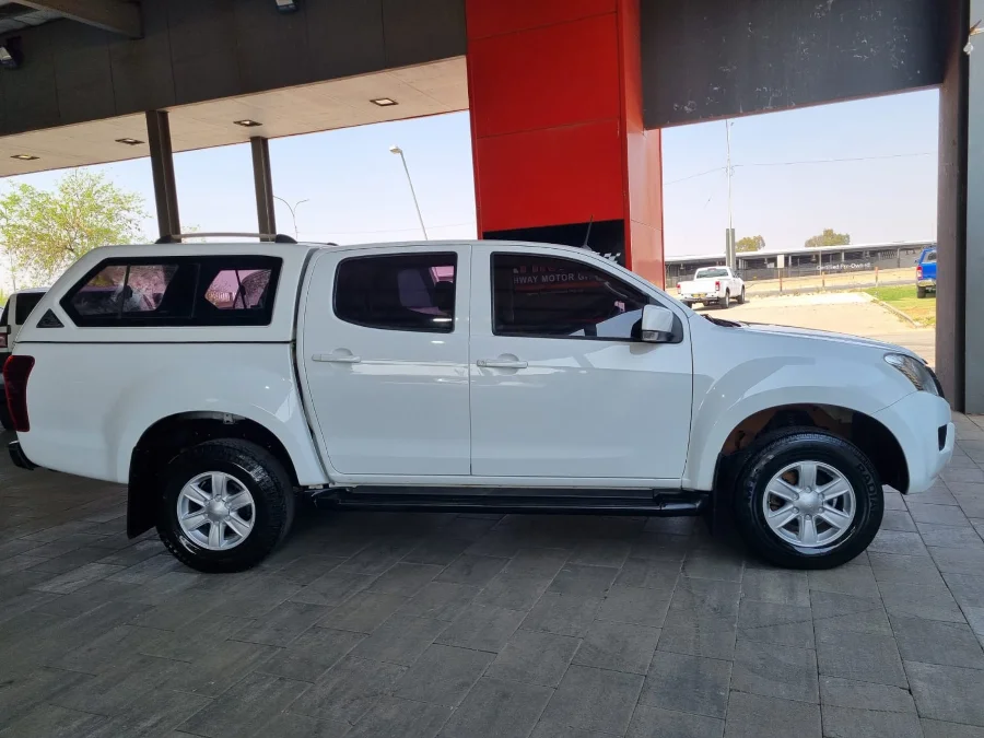 Used 2015 Isuzu KB 250D-Teq double cab LE - Highway Motors