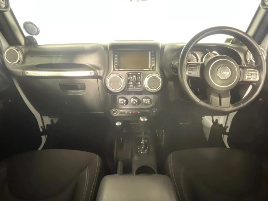 Used 2014 Jeep Wrangler Unlimited 3.6L Rubicon X - WeBuyCars Richmond Used 2014 Jeep Wrangler Unlimited 3.6L Rubicon X - WeBuyCars Richmond