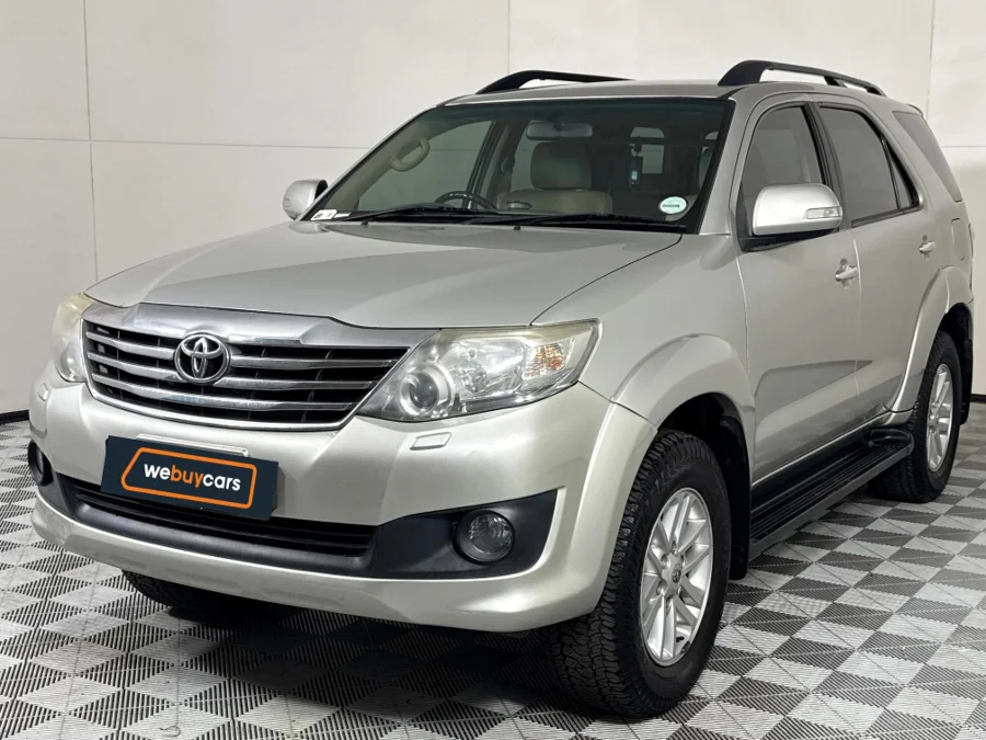 Used 2012 Toyota Fortuner 4.0 V6 4x4 Epic - WeBuyCars Midstream Used 2012 Toyota Fortuner 4.0 V6 4x4 Epic - WeBuyCars Midstream