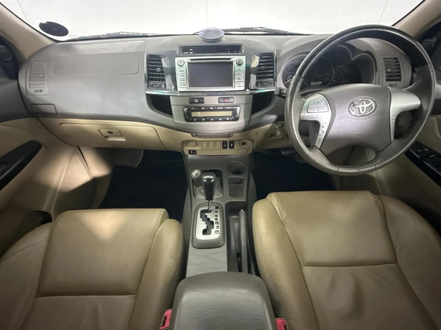 Used 2012 Toyota Fortuner 4.0 V6 4x4 Epic - WeBuyCars Midstream Used 2012 Toyota Fortuner 4.0 V6 4x4 Epic - WeBuyCars Midstream