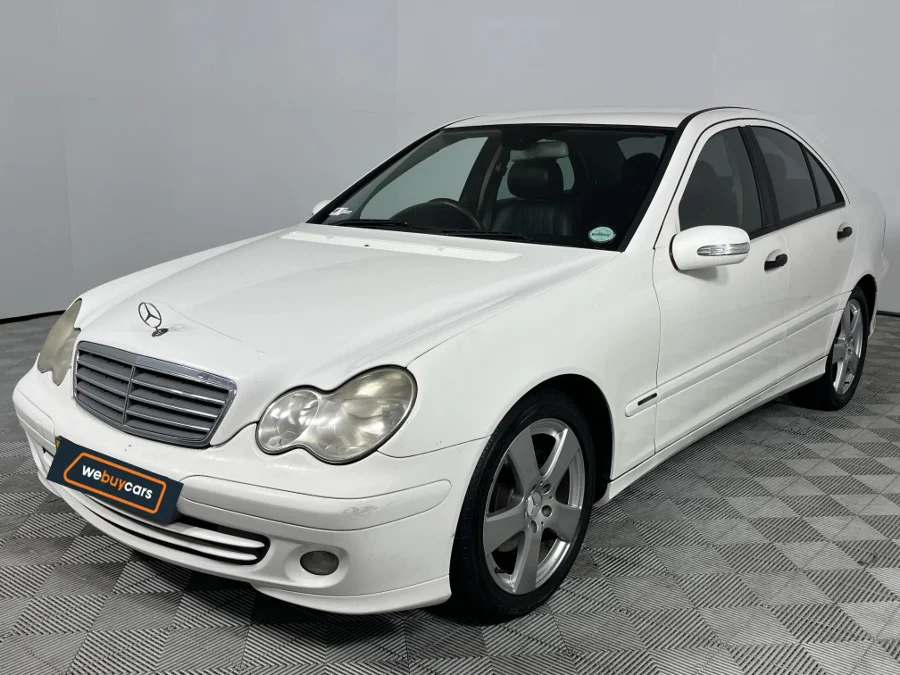 Used 2005 Mercedes-Benz C-Class C180 Kompressor Classic Touchshift - WeBuyCars Richmond Used 2005 Mercedes-Benz C-Class C180 Kompressor Classic Touchshift - WeBuyCars Richmond