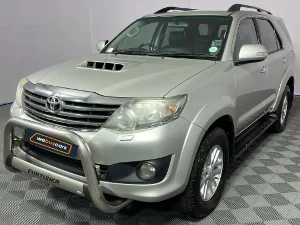 Used 2014 Toyota Fortuner 3.0D-4D Limited auto