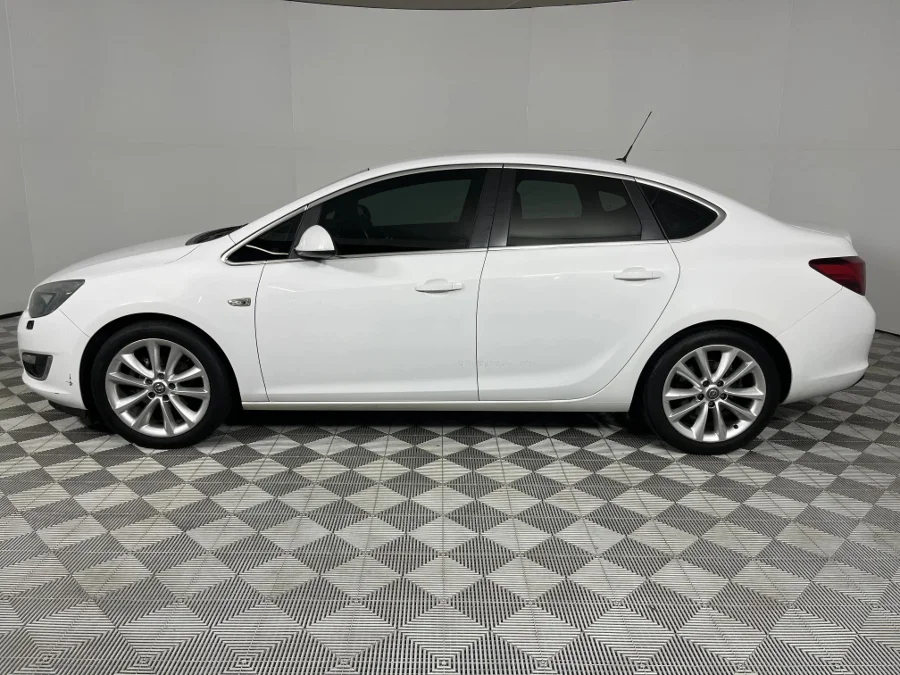 Used 2015 Opel Astra sedan 1.6 Turbo Cosmo - WeBuyCars Richmond Used 2015 Opel Astra sedan 1.6 Turbo Cosmo - WeBuyCars Richmond