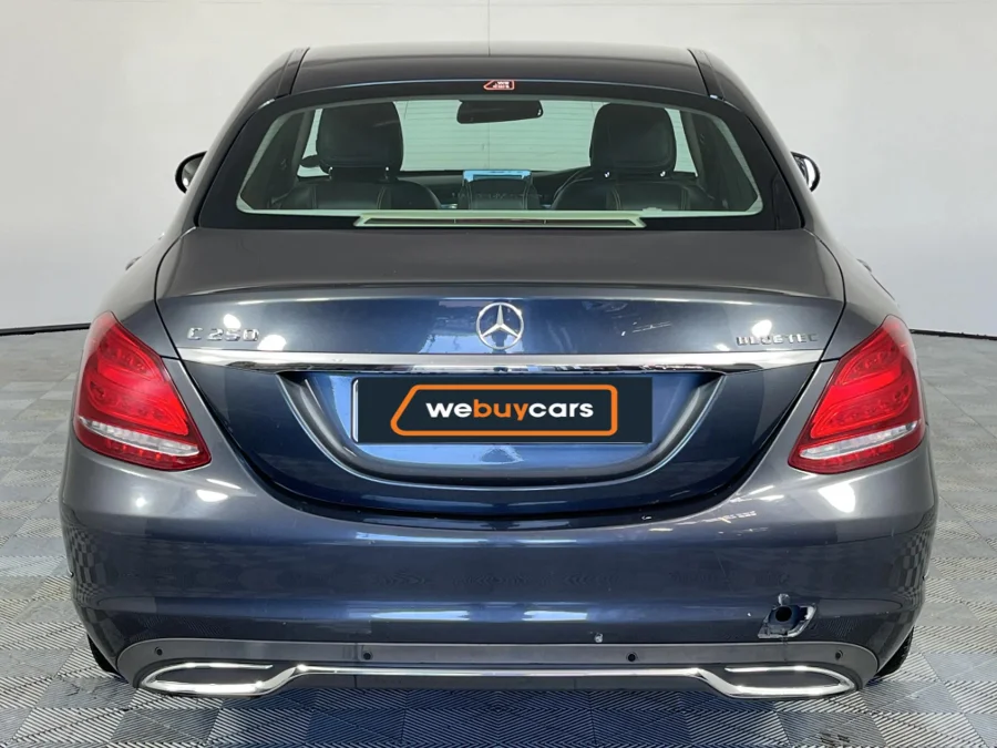 Preloaded Image 18 Preloaded Image 18