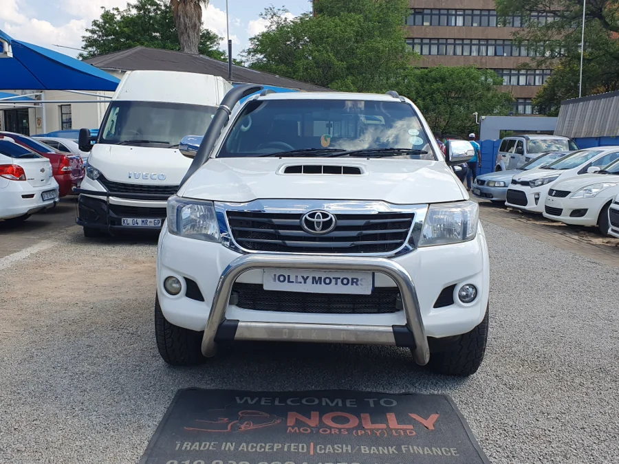 Used 2015 Toyota Hilux 3.0D-4D double cab Raider Legend 45 - Nolly Motors