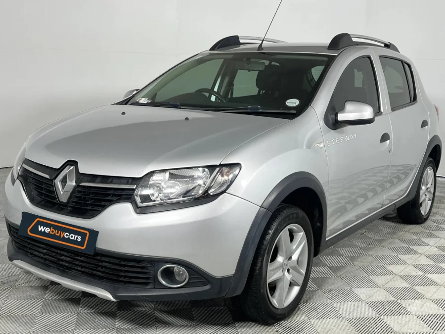 Used 2015 Renault Sandero Stepway 66kW turbo - WeBuyCars Epping Used 2015 Renault Sandero Stepway 66kW turbo - WeBuyCars Epping