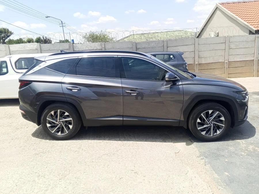 Used 2023 Hyundai Tucson 2.0 Premium auto - S-Auto