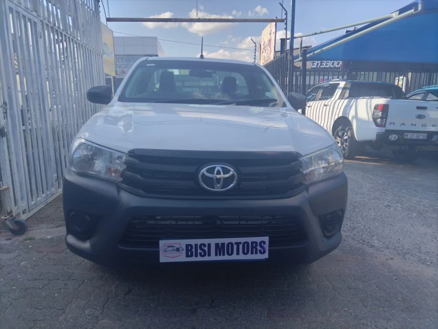 Used 2021 Toyota Hilux 2.4GD (aircon) - Bisi Motors Used 2021 Toyota Hilux 2.4GD (aircon) - Bisi Motors