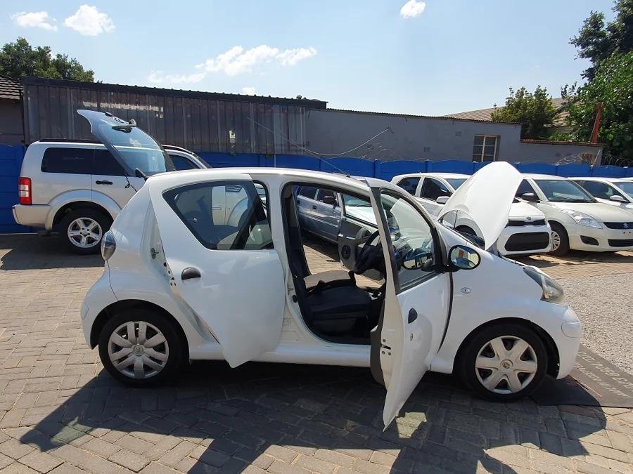 Used 2011 Toyota Agya 1.0 - Nolly Motors Used 2011 Toyota Agya 1.0 - Nolly Motors